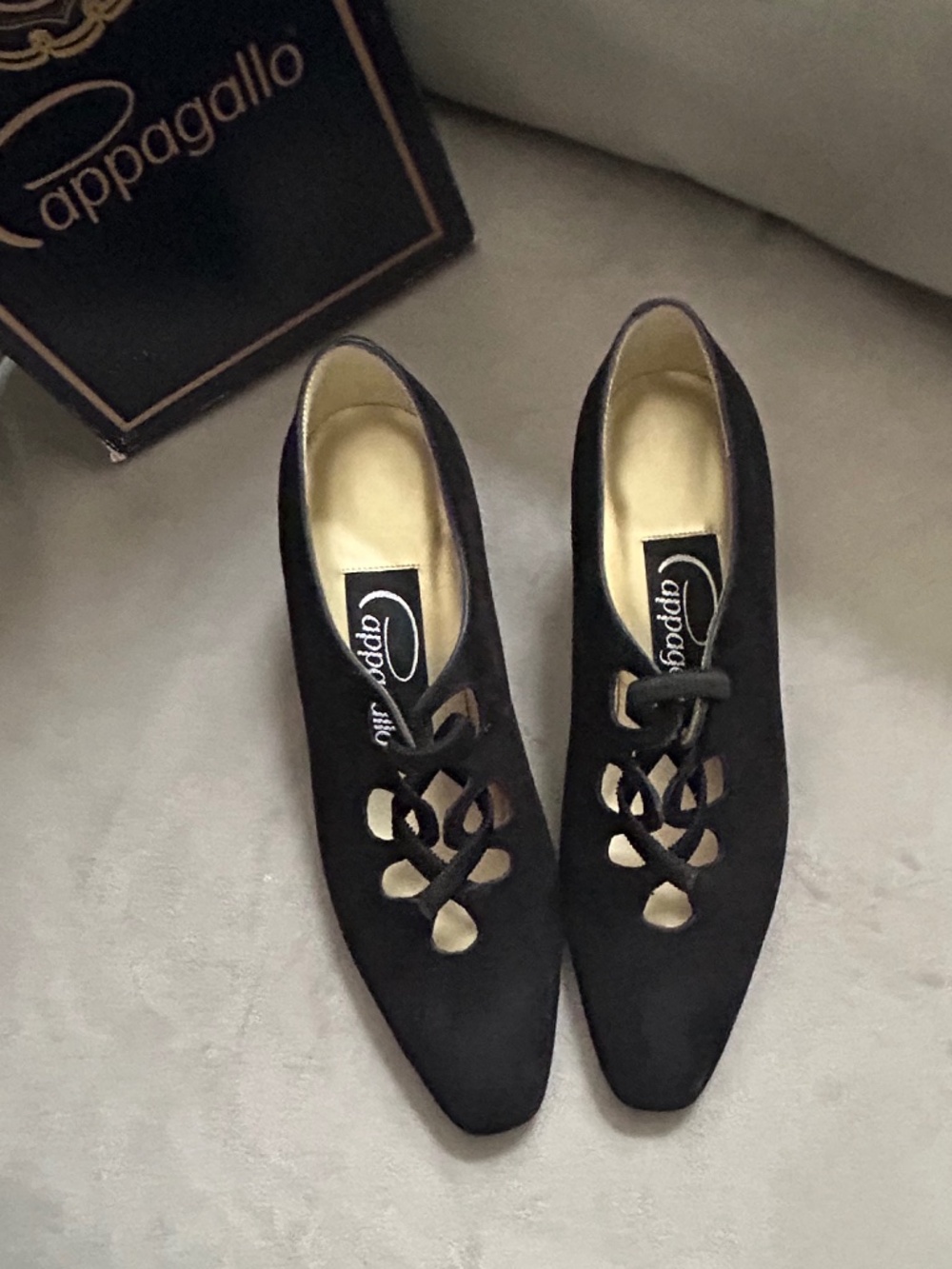 NEW Pappagallo suede brogue pump 6